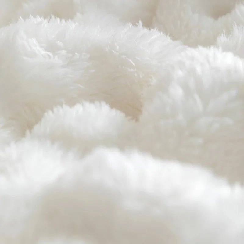 SOFTDIM – Cozy 3D Bubble Plush Blanket for All Seasons