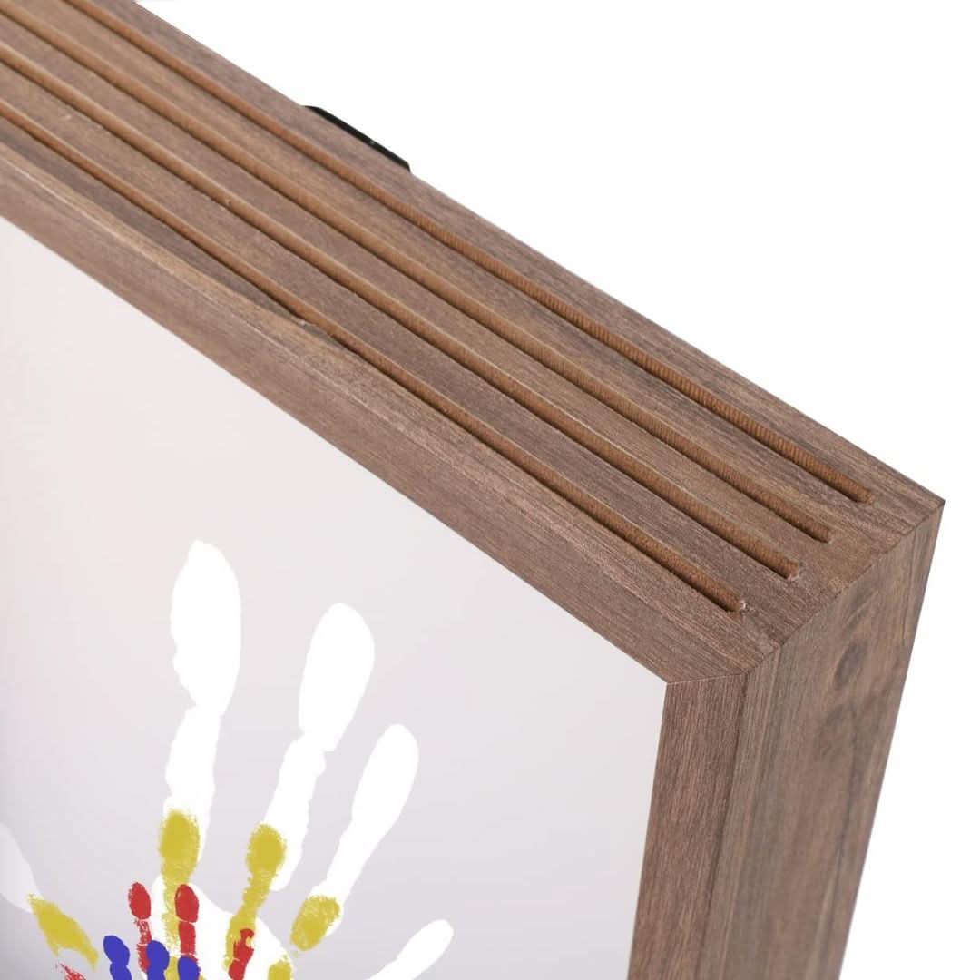 ETERNAL TRACES – Baby Memory Frame made of Wood with Clay for Hand & Footprints