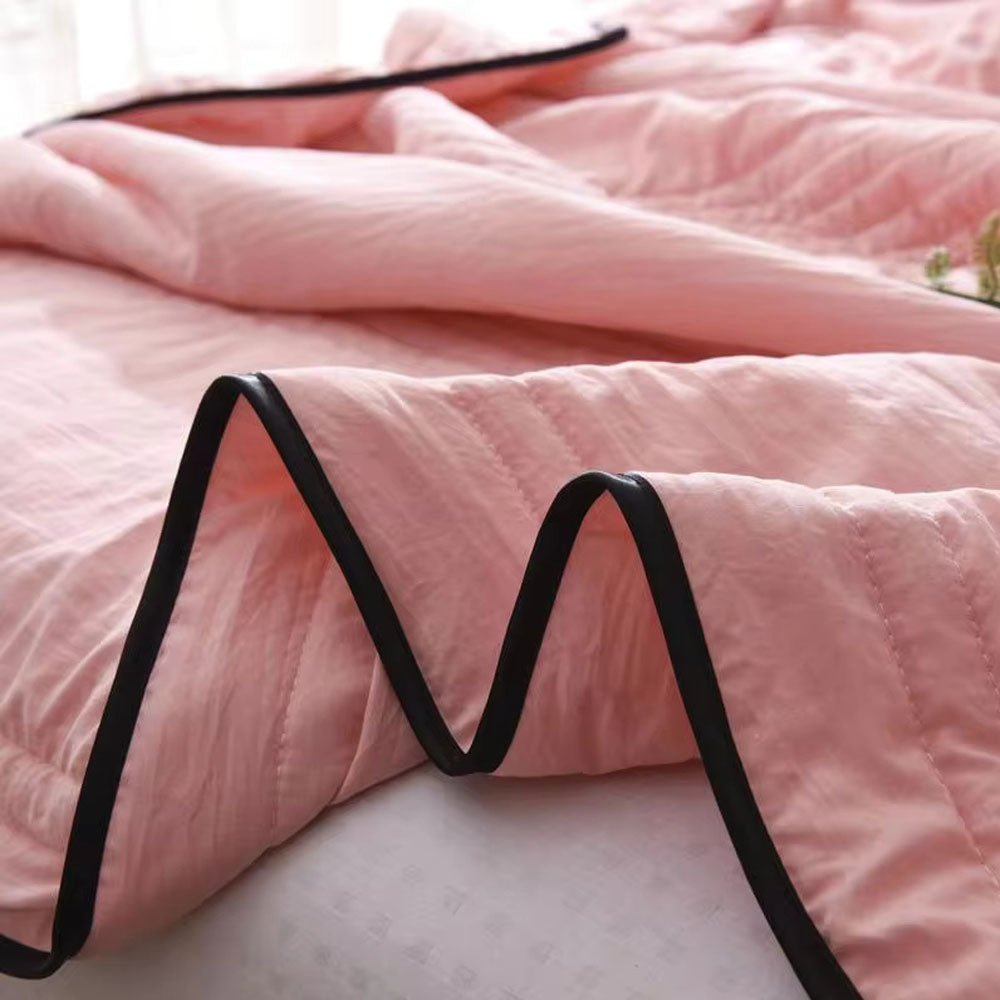 COOLDRIFT – Instant cooling blanket against night sweating & overheating