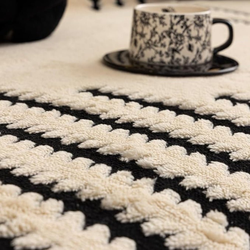 SOFACLOUD – Soft Plush Tufted Blanket for Cozy Living Spaces