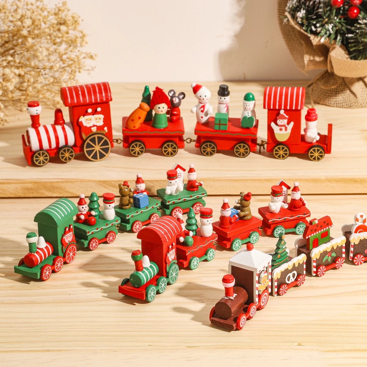 NORTHLINE – Festive Train Christmas Decoration made of Wood and Plastic