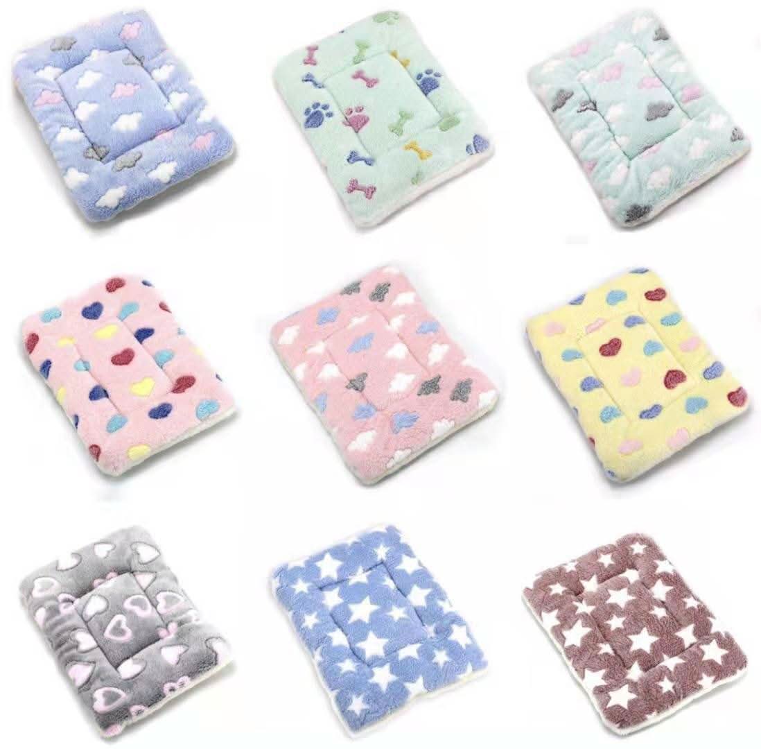 PETCLOUD - Fluffy fleece cushion for relaxed pet sleep