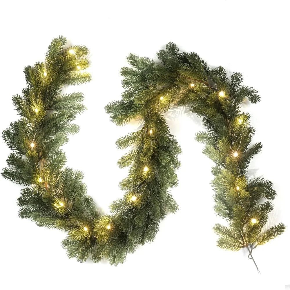 ARC FORM – LED-illuminated Christmas wreath for warm festive elegance