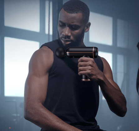 MassageGun Pro - Portable massage gun with 4 attachments for effective muscle regeneration