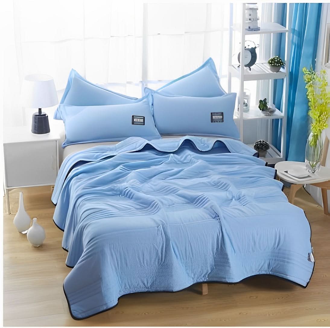 Breezora – Cooling Blanket for Hot Nights, Breathable & Moisture-Wicking