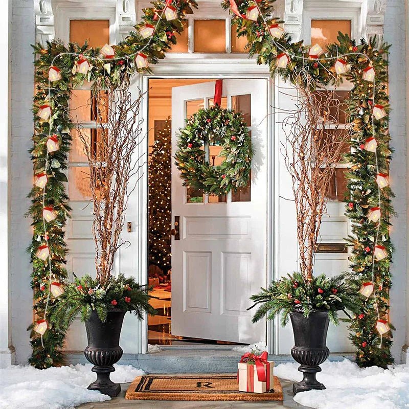 GLIMMERGABLE – Wooden LED House Light with Warm White Light for Festive Accents