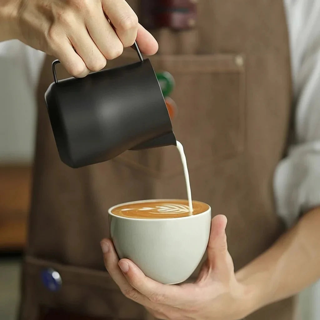 CREMAFLOW – Stainless Steel Milk Jug for Even Milk Foam