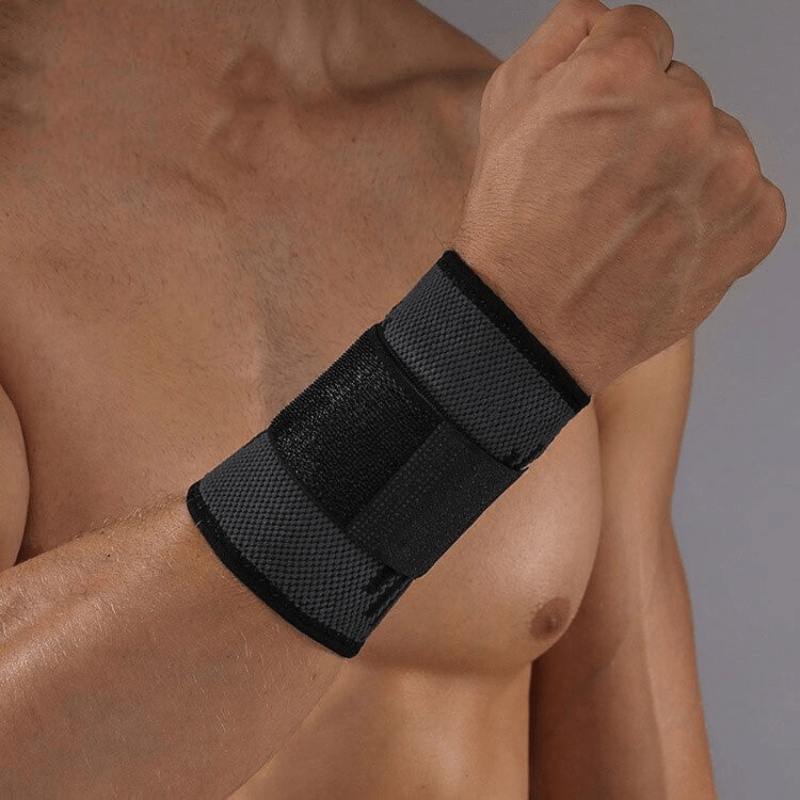 WristRelief 3D - Wrist support with innovative 3D compression for pain relief & stabilisation