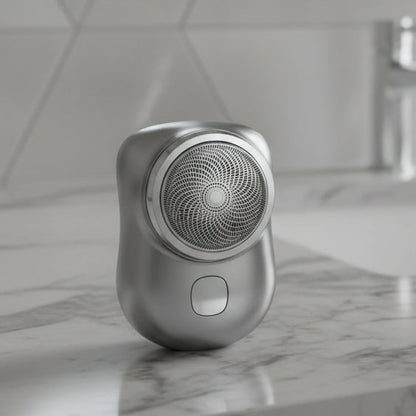 QuickTrim - Portable, cordless shaver for precise & gentle body care