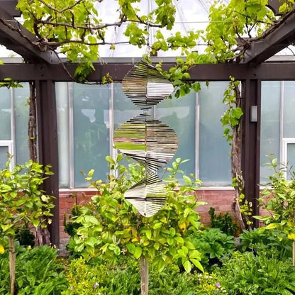 WhirlWind Garden Spinner - Living Rotating Garden Decoration