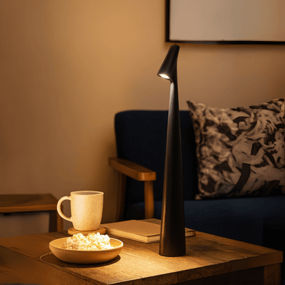 Metal table lamp - Rechargeable & stylish for indoors & outdoors