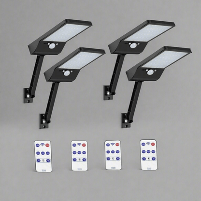 LumiGuard solar spotlight - LED outdoor light with motion sensor & remote control