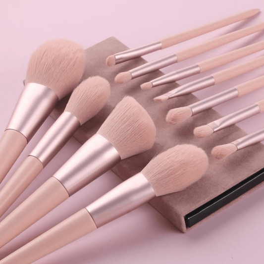 ProBrush 11 make-up brush set - For a flawless, professional finish