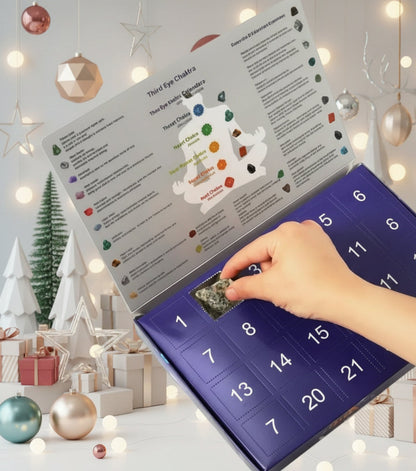 CRYSTAL ADVENT STONE CALENDAR 2025 – 24 natural gemstones for the Christmas countdown