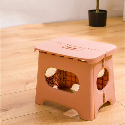 GRABSTEP – Foldable Safety Step with Reinforced Structure & Practical Carry Handle