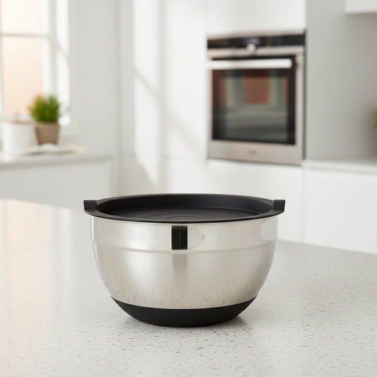 MIXNGRIP – Stainless Steel Mixing Bowl with Non-Slip Silicone Base