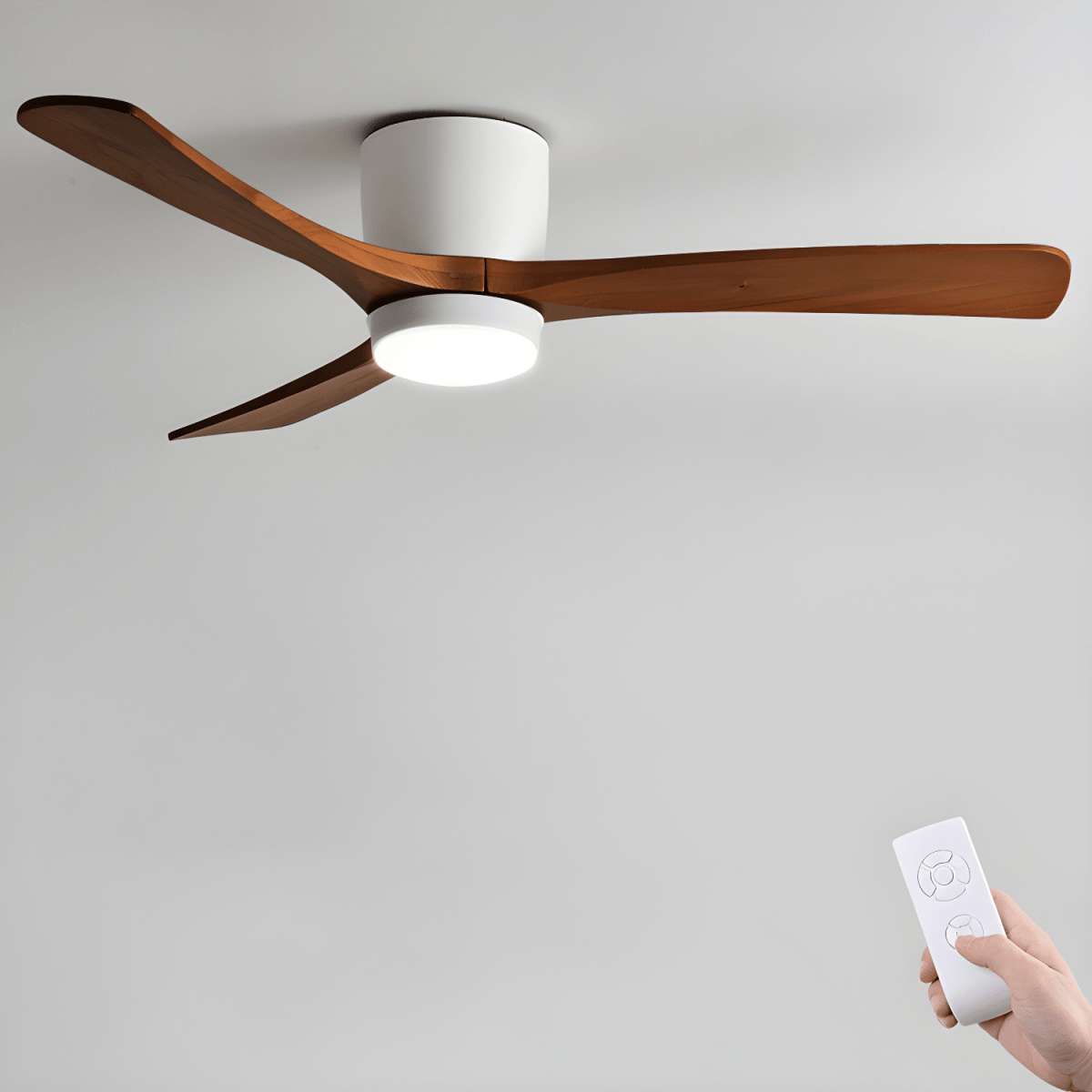 SCANDIAIR – Modern LED ceiling fan with sleek wood finish and gentle lighting