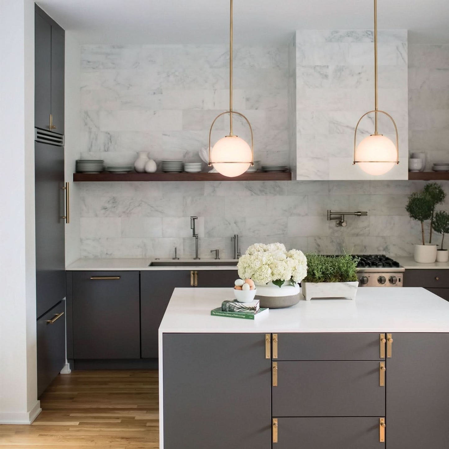 ILLUVIA – Opal Glass Pendant Lamp for Dining Room & Living Room