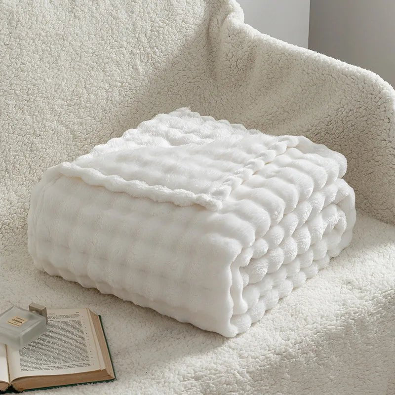 SOFTDIM – Cozy 3D Bubble Plush Blanket for All Seasons