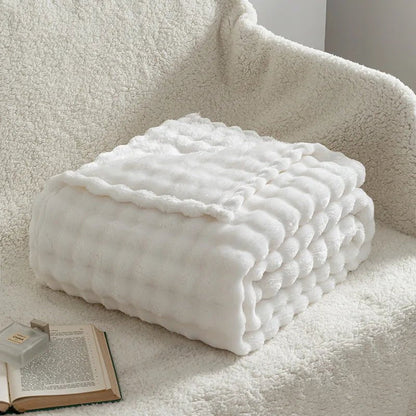 SOFTDIM – Cozy 3D Bubble Plush Blanket for All Seasons