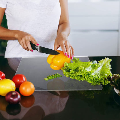 SLICELINE – Acrylic cutting board with non-slip handle and scratch-resistant surface