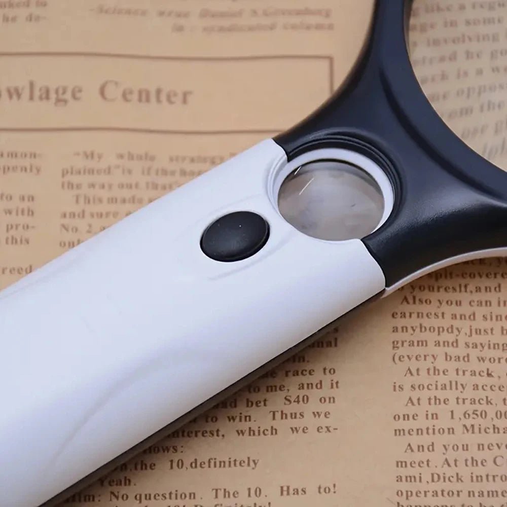 KLARBLICK – 45x LED Hand Magnifier for Precise Viewing
