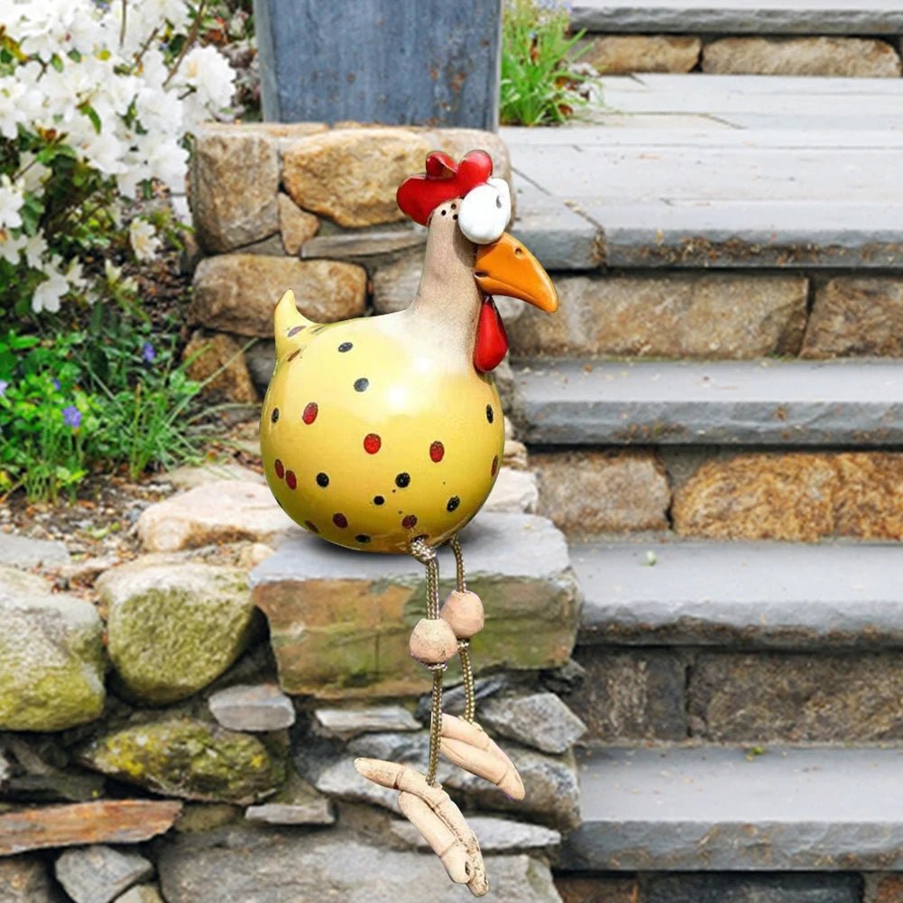 FARMYARD – Chicken figure with large eyes made of weatherproof resin for an attractive garden