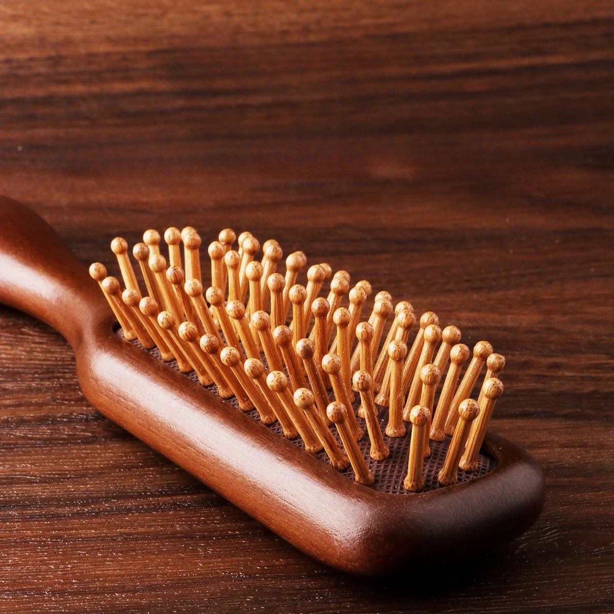NATUCOMB – Sandalwood Hair Comb Antistatic Scalp Massage Tool for Healthy Hair