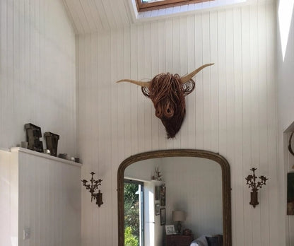 BOVINEART – Elegant cow wall sculpture in country house style