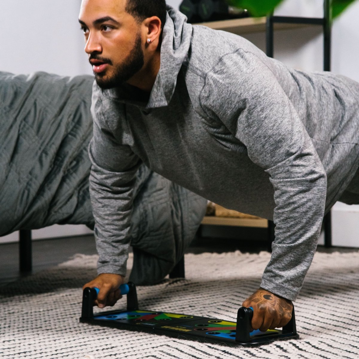 QuadroPress push-up machine - Ergonomic & effective for targeted upper body training