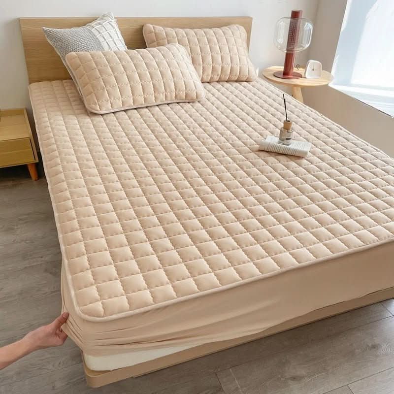 DreamPad Mattress Cover – Hygienic Protection & Comfort