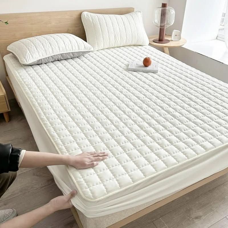 DreamPad Mattress Cover – Hygienic Protection & Comfort