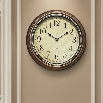 CLASSICWALL – Timeless wall clock with elegant design