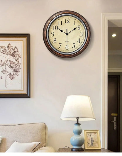 CLASSICWALL – Timeless wall clock with elegant design