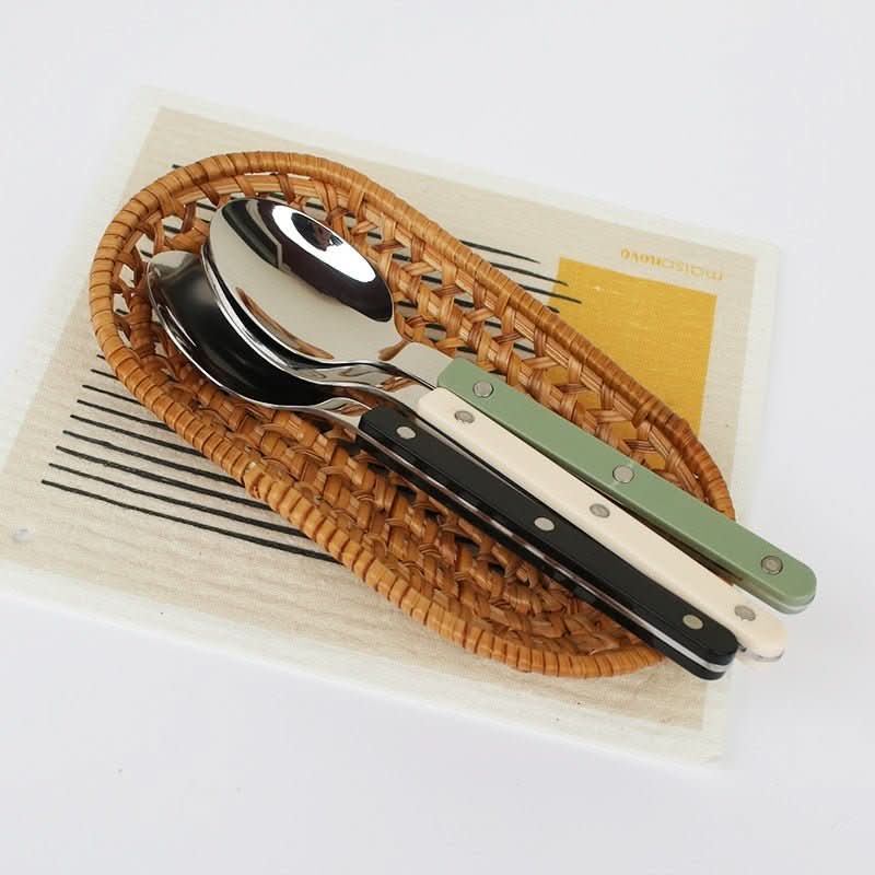 ETERNIFORCE – 4-Piece Stainless Steel Flatware Set with Engraved Design