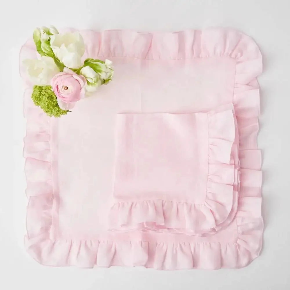 LOOMED LINEN – Handmade Linen Napkin with Fine Ruffled Edge