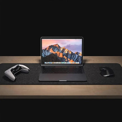 FILZMAT PRO – Smooth felt desk pad for elegant workspace protection
