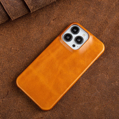 WAXEDHIDE – Premium Genuine Leather MagSafe iPhone Case with Oil-Wax Coating