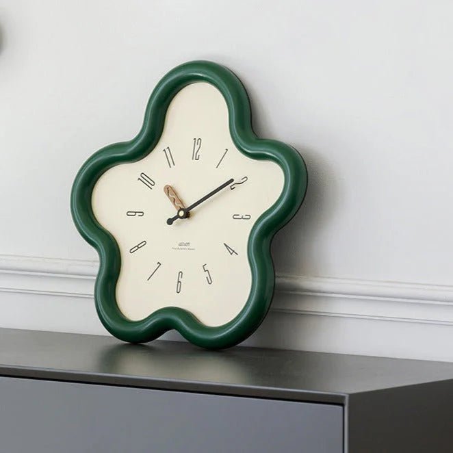 FLORAPULSE – 3D Flower Pendulum Wall Clock with Silent Movement