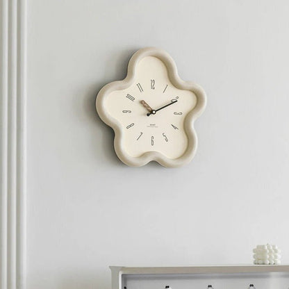FLORAPULSE – 3D Flower Pendulum Wall Clock with Silent Movement