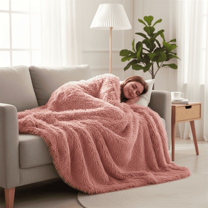 SILKFURIA – Soft artificial fur blanket with velvet-like warmth