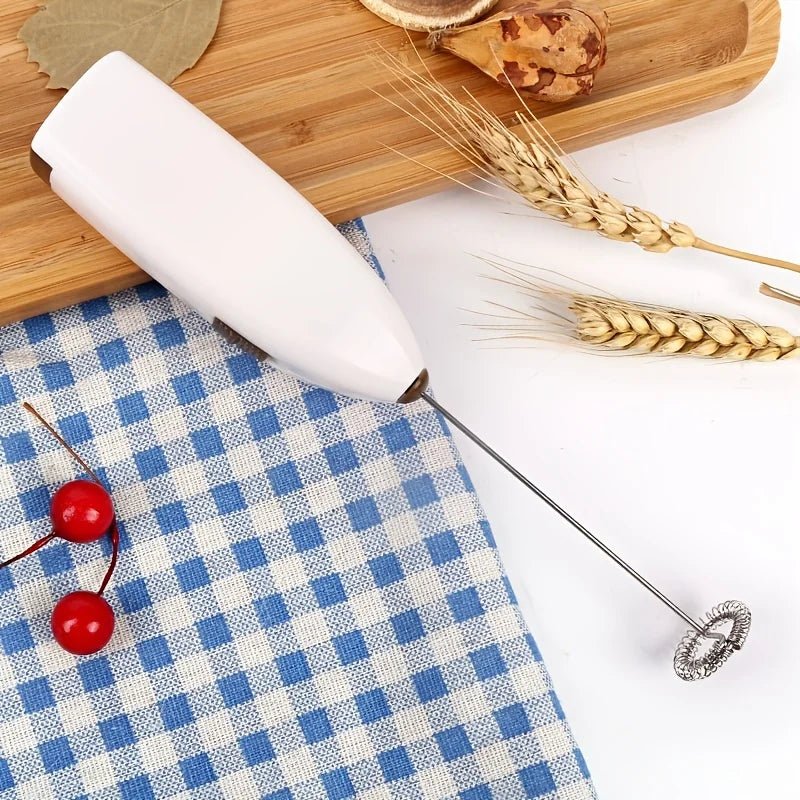 STIR POINT – Battery-operated Mini Milk Frother for Quick Frothing