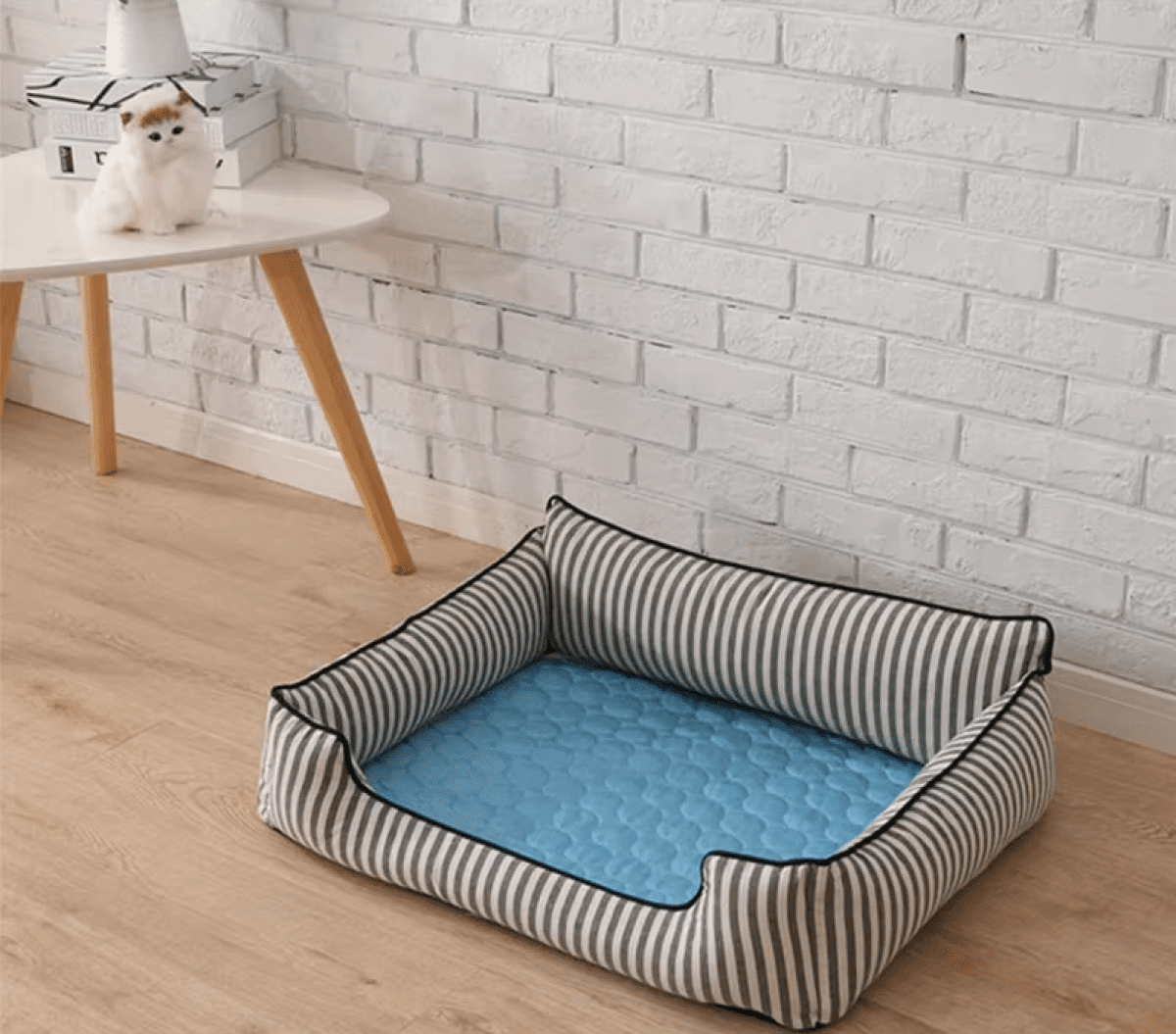 FELLCOMFORT – Self-cooling Comfort Mat for Pets in Summer Heat