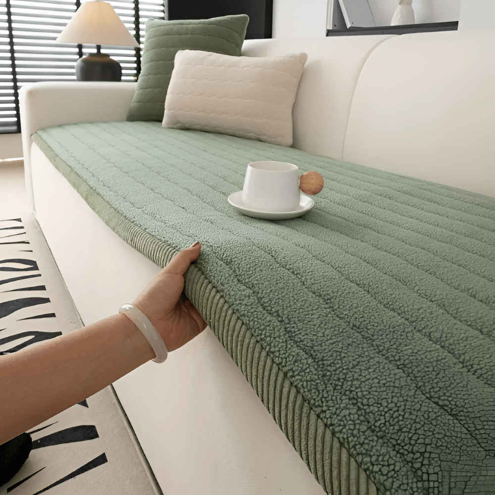 HOMEPETRA – Soft Non-Slip Sofa Cover for Pet Protection and Cozy Living