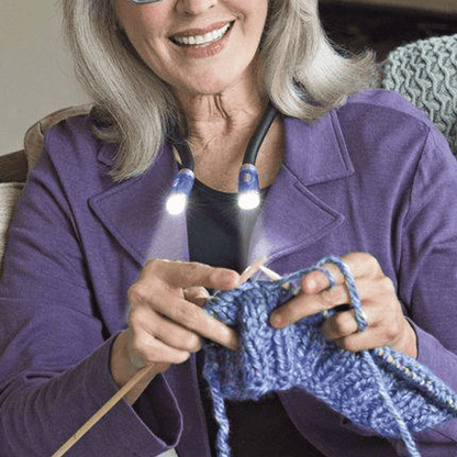 FlexiGlow – LED Neck Lamp for Knitting & Crocheting