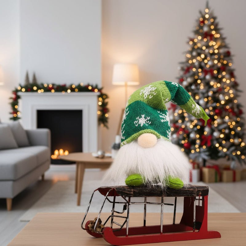 ILLUBELLE – Luminous Christmas doll with warm, yellow glow for festive decoration