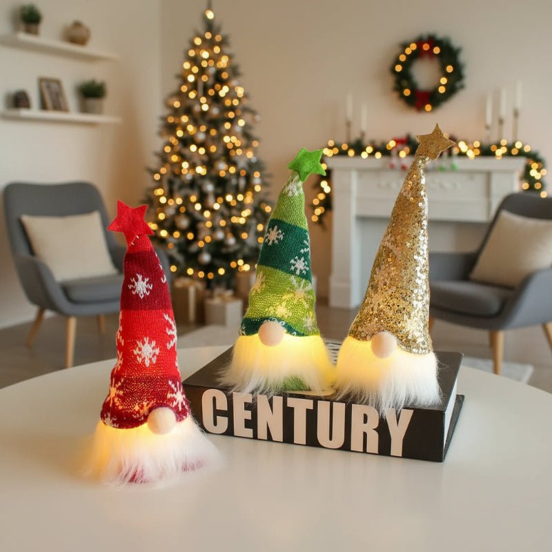 ILLUBELLE – Luminous Christmas doll with warm, yellow glow for festive decoration