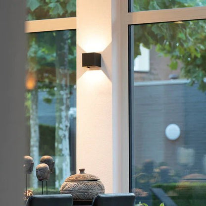LUMICUBE – Modern LED Wall Light for Living and Work Spaces