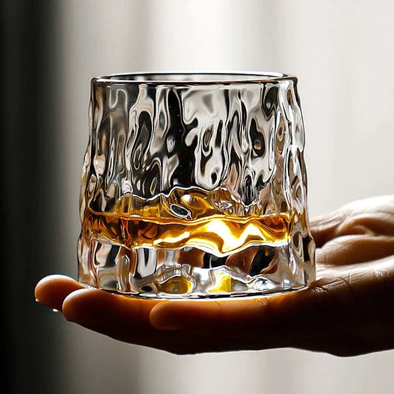 SPINSPIRIT - Rotatable Whiskey Glasses for a Refined Touch
