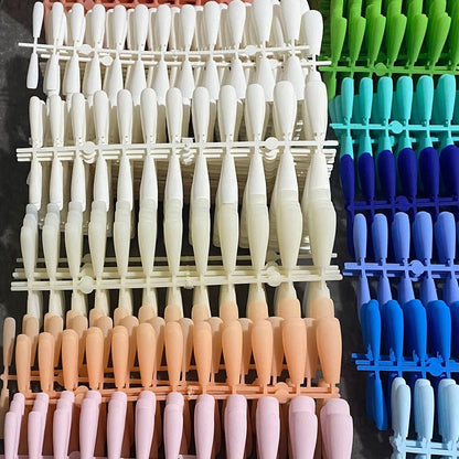 ChicNails Matte Press-On Nails - Elegant artificial nails in 13 colours